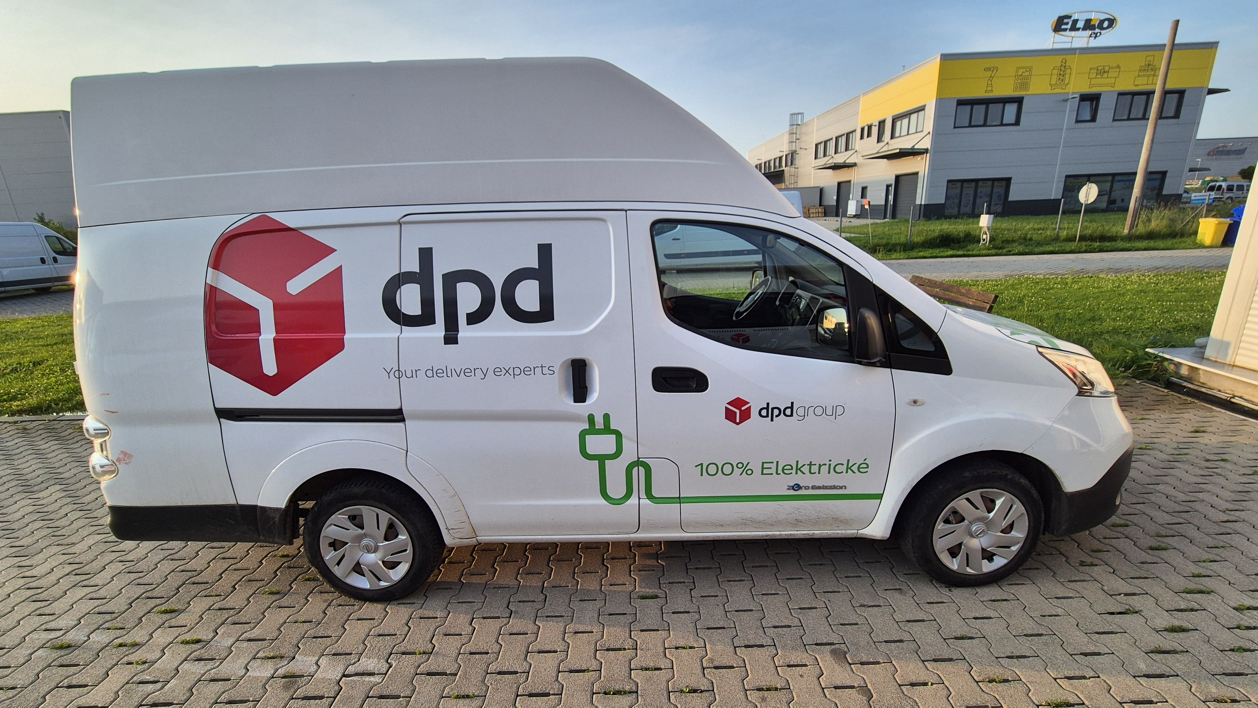 Voltia Nissan eNV200 XL - BL269ZK - Image 2