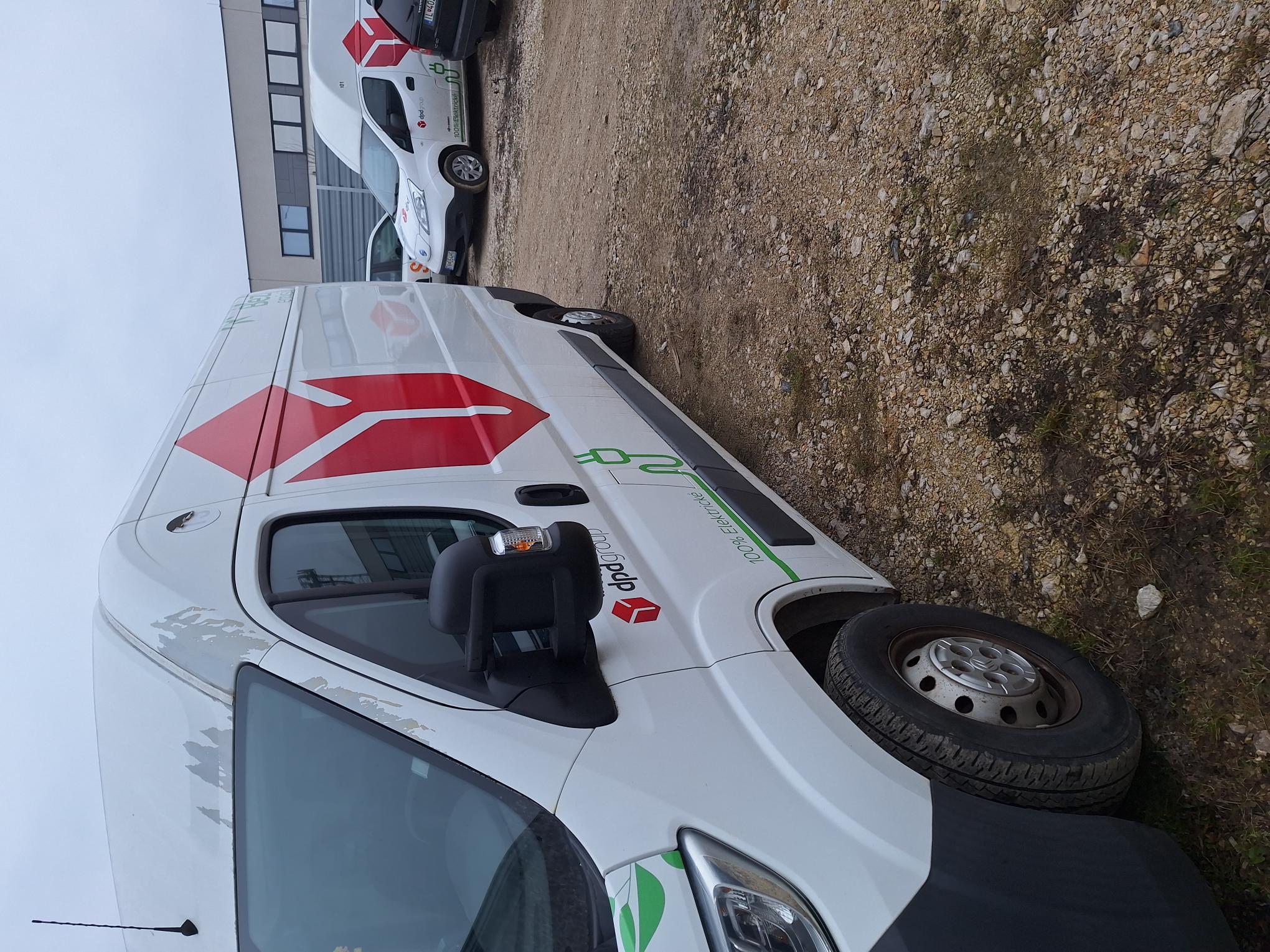 Citroen EVC J10 Electric II - BL877ZK - Image 4